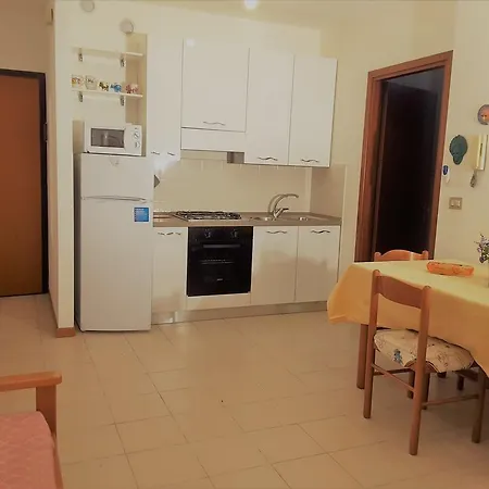 Riviera Apartment *